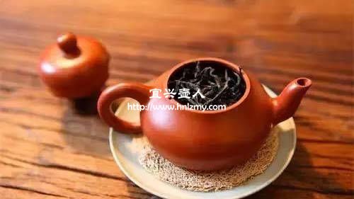 紫砂壺喝完茶茶葉用倒出來(lái)嗎