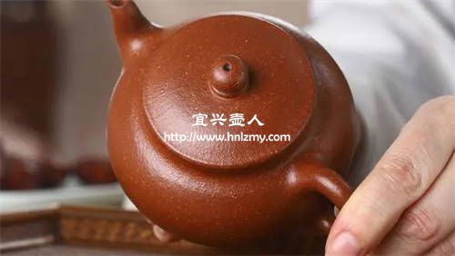 紫砂壺開壺時(shí)可以用水煮嗎2
