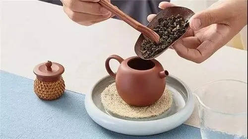 紫砂壺泡茶的優(yōu)點(diǎn)有哪些